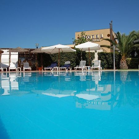 Andrea Doria Hotel มารีนาดีรากูซา ภายนอก รูปภาพ